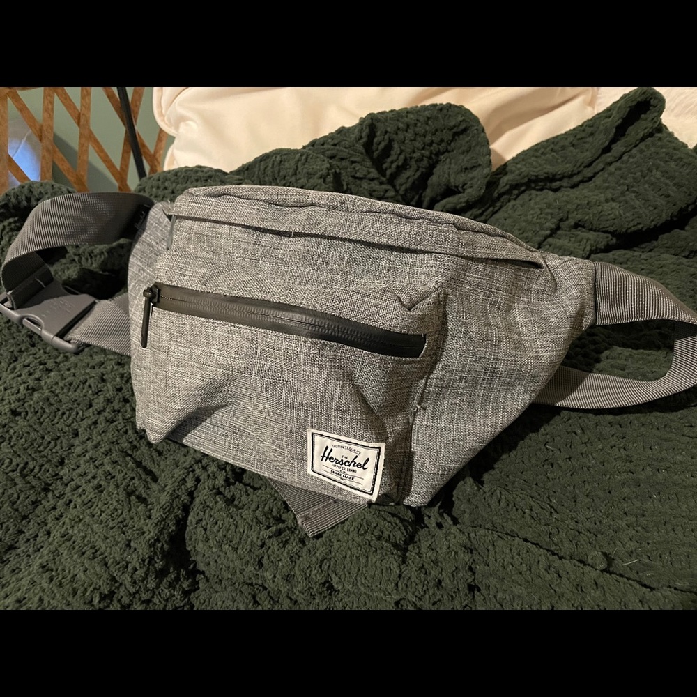 Hershel Fannie Pack - New